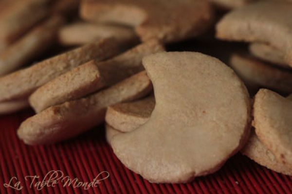 Demi-lunes aux amandes : Bredele