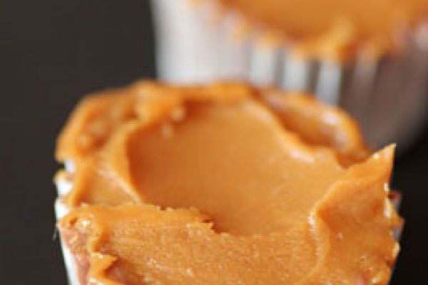 Miniatures cups de pâte de spéculoos
