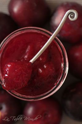 Confiture de prunes rouges