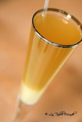 Champagne cocktail